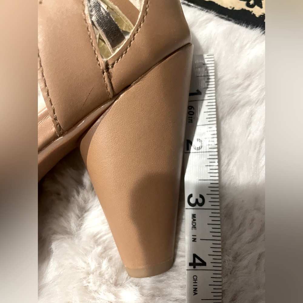 Wonderful Seychelles Heel Shoes - Picture 11 of 11